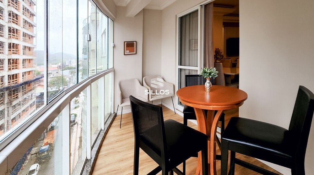 Apartamento à venda com 3 quartos, 86m² - Foto 19