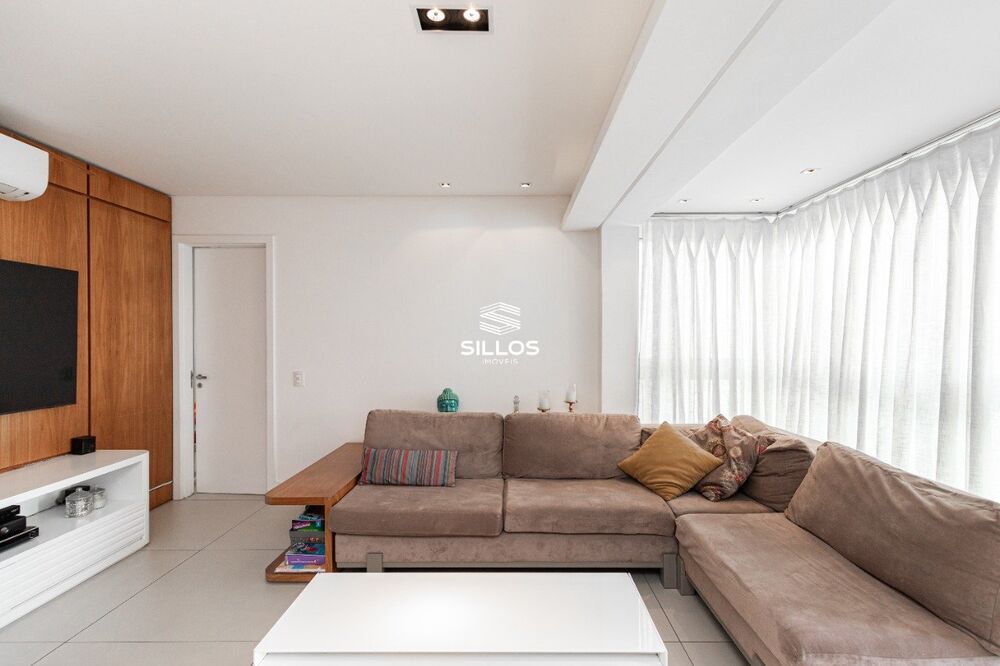 Apartamento à venda com 3 quartos, 113m² - Foto 2
