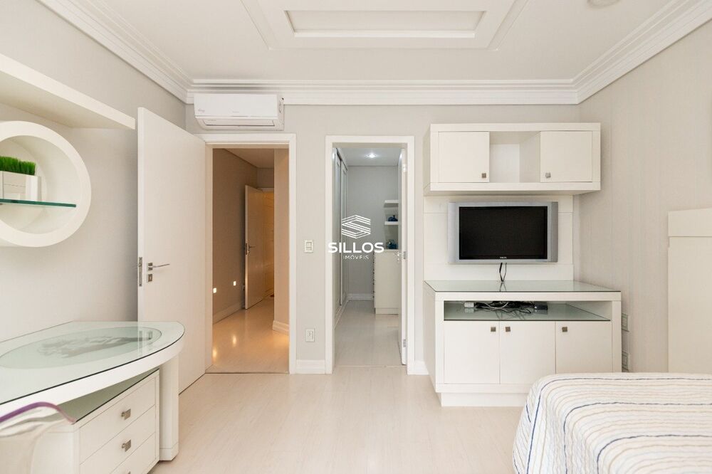 Casa de Condomínio para alugar com 5 quartos, 466m² - Foto 13