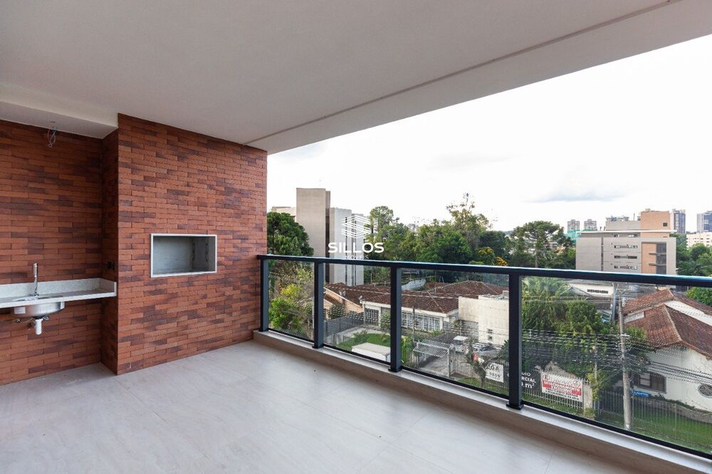 Apartamento à venda com 3 quartos, 222m² - Foto 2