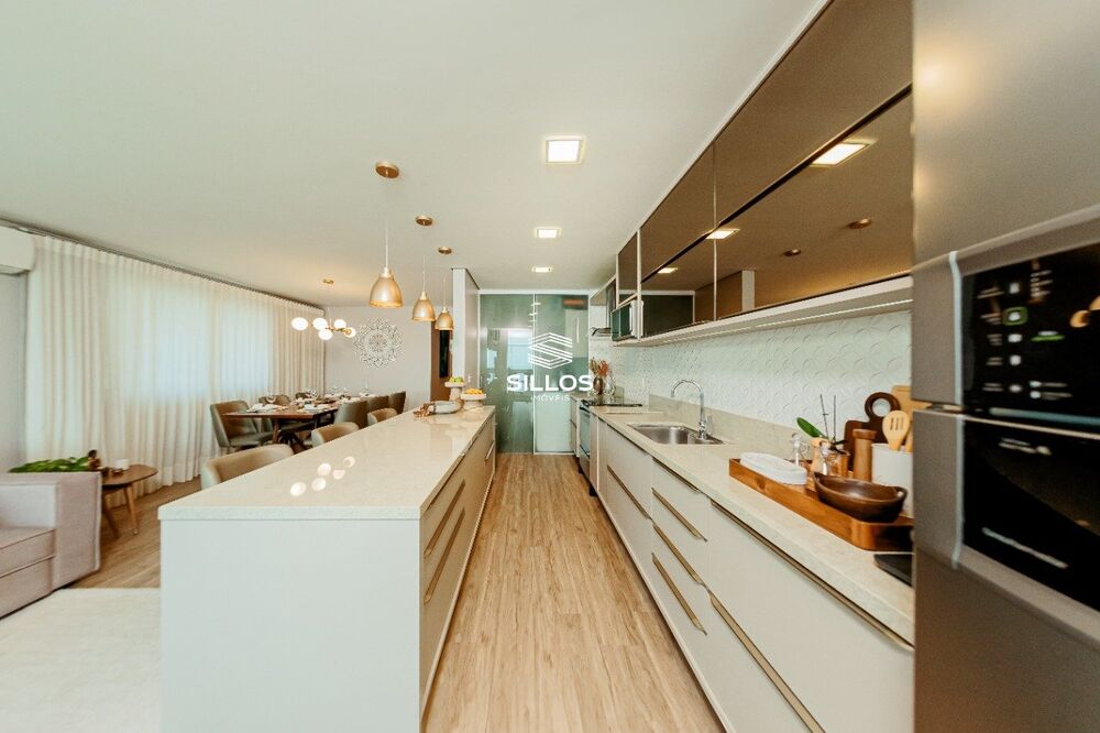 Apartamento à venda com 3 quartos, 120m² - Foto 4