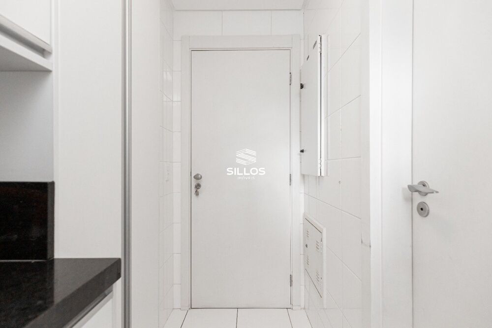 Apartamento à venda com 3 quartos, 149m² - Foto 8
