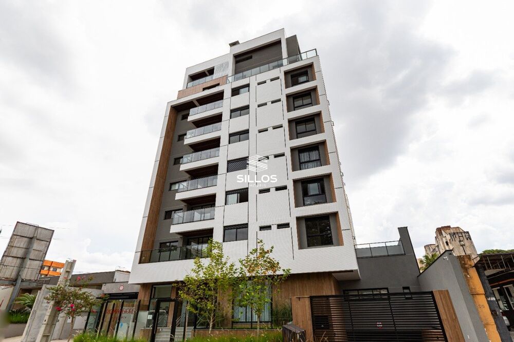Apartamento à venda com 3 quartos, 150m² - Foto 1