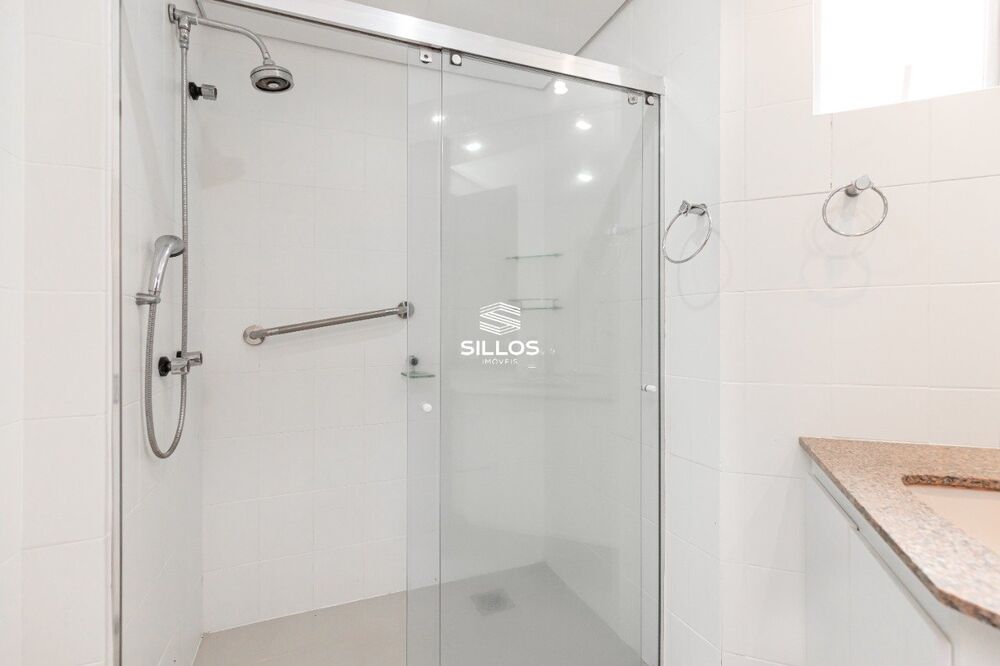 Cobertura à venda com 2 quartos, 176m² - Foto 8