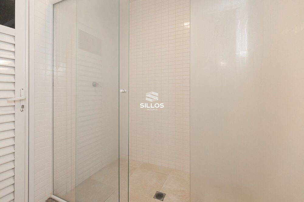 Apartamento à venda com 3 quartos, 228m² - Foto 12