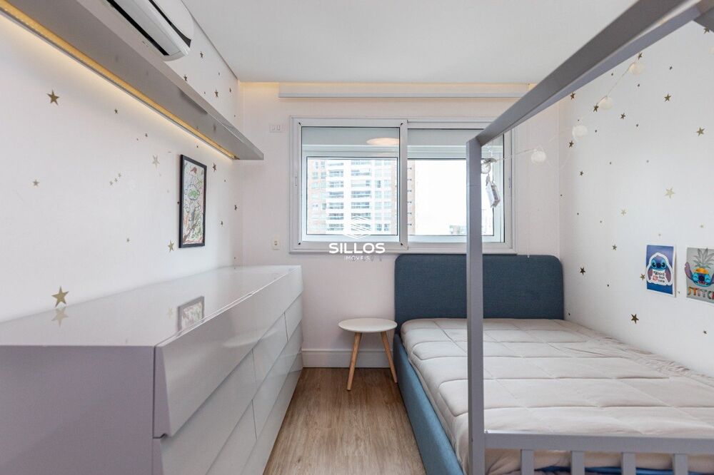 Apartamento à venda com 3 quartos, 228m² - Foto 6