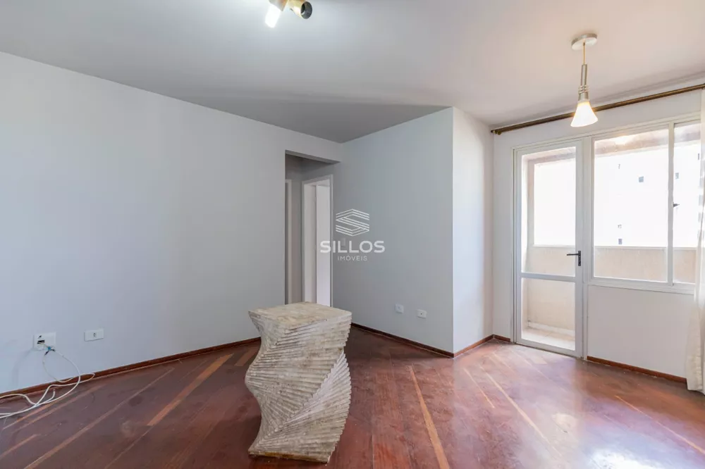 Apartamento à venda com 2 quartos, 58m² - Foto 3