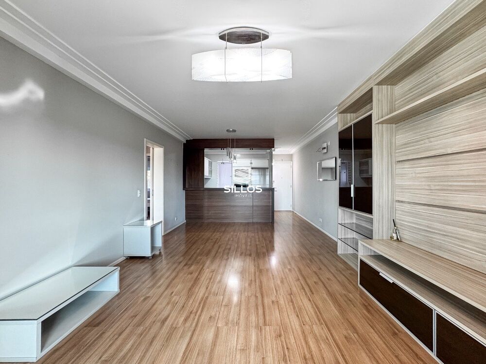 Apartamento para alugar com 2 quartos, 95m² - Foto 5