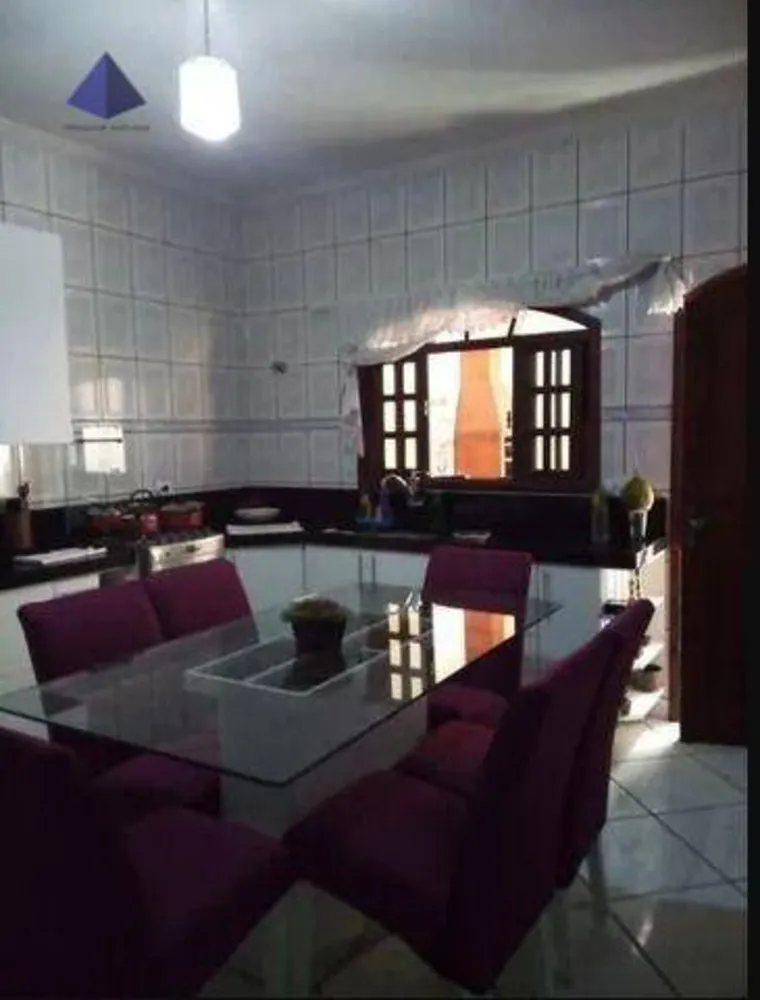 Sobrado, 2 quartos, 300 m² - Foto 4