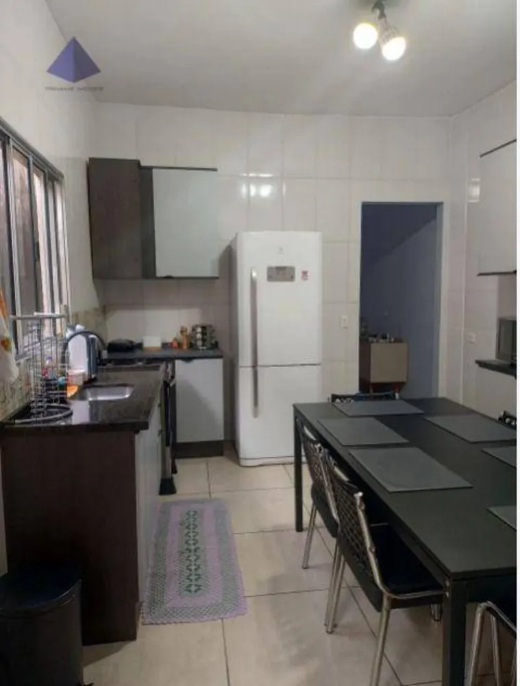 Sobrado, 4 quartos, 240 m² - Foto 4