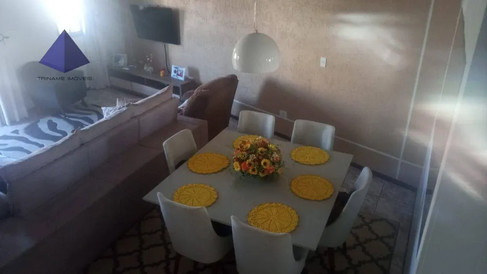 Sobrado, 3 quartos, 272 m² - Foto 1