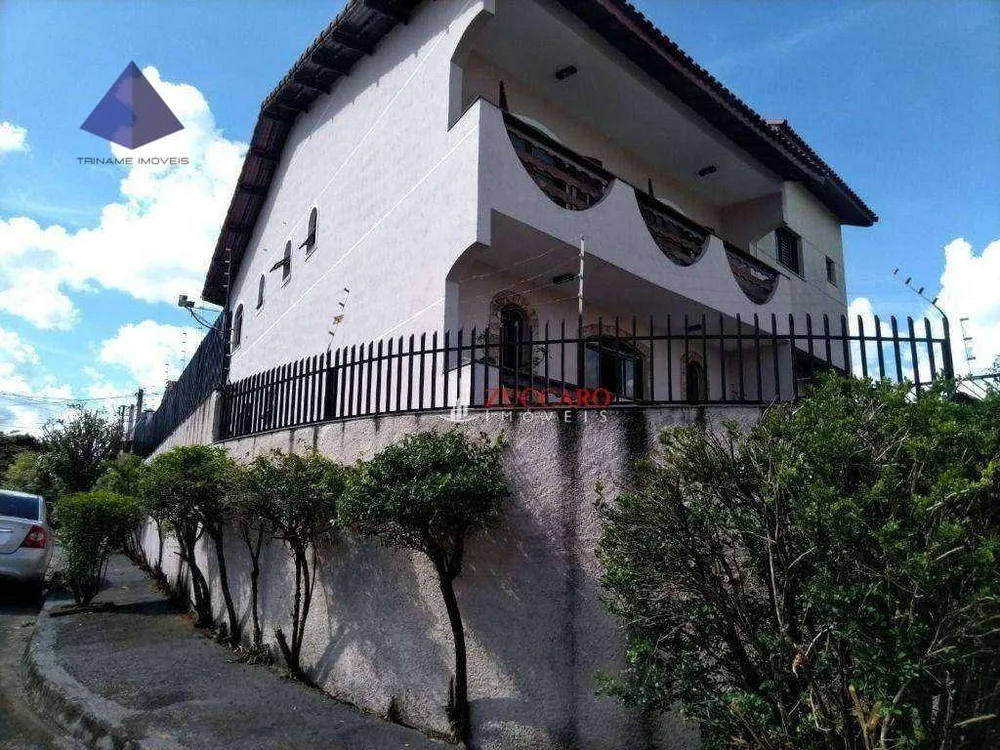 Sobrado, 3 quartos, 272 m² - Foto 2