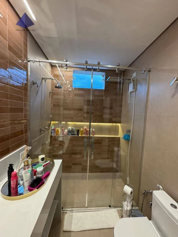 Sobrado, 4 quartos, 410 m² - Foto 1