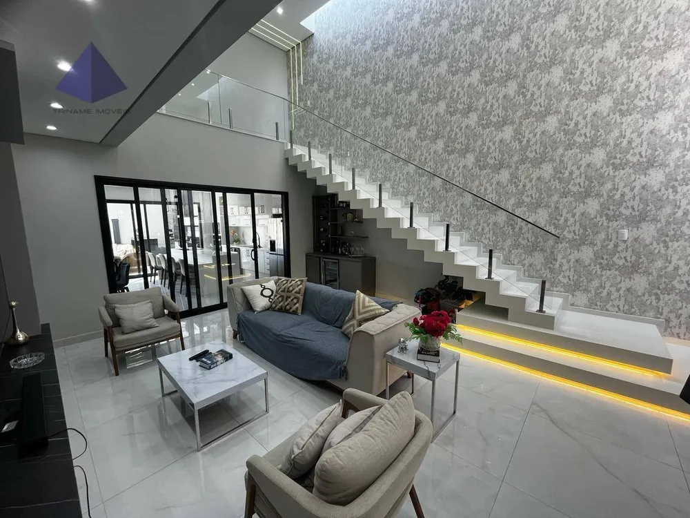 Casa, 4 quartos, 320 m² - Foto 1