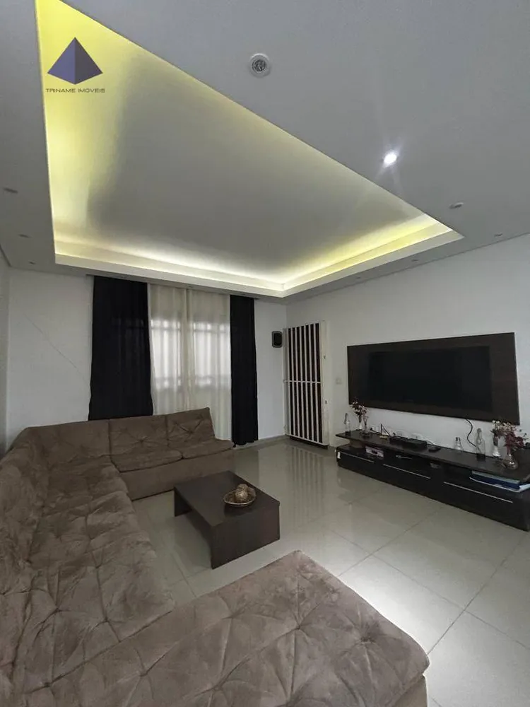 Casa, 2 quartos, 200 m² - Foto 2