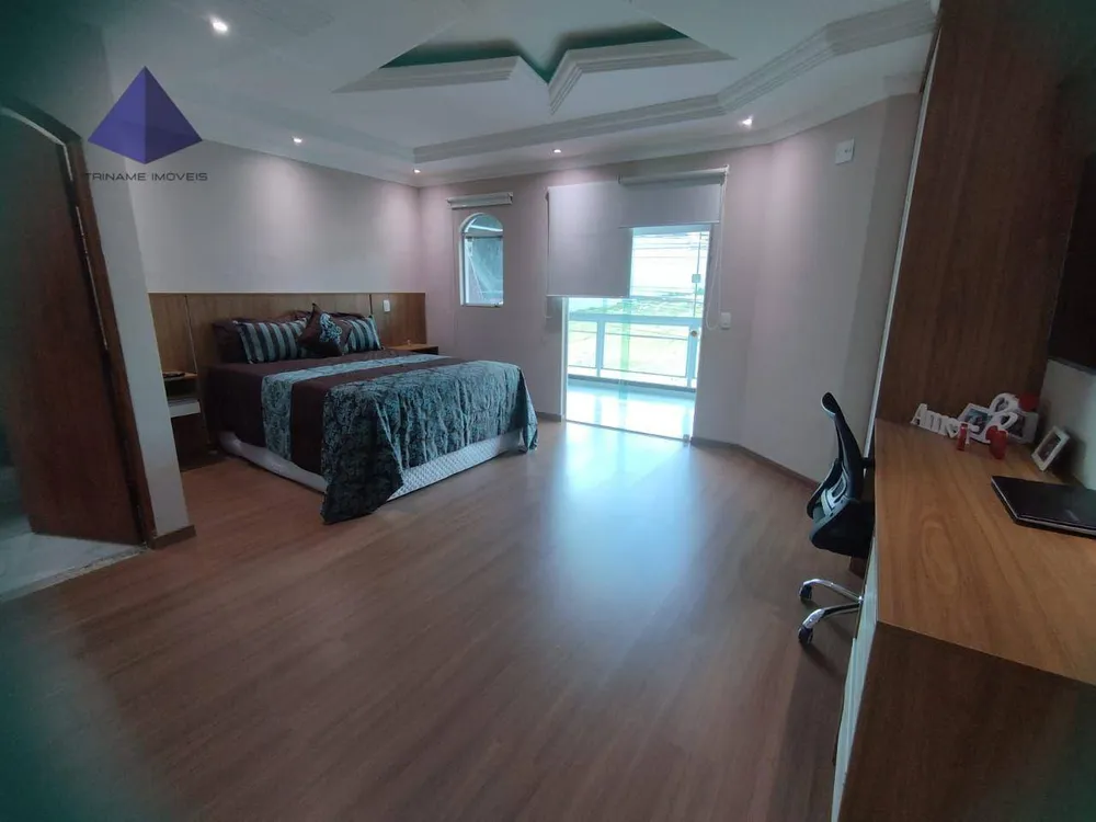 Sobrado, 3 quartos, 207 m² - Foto 2