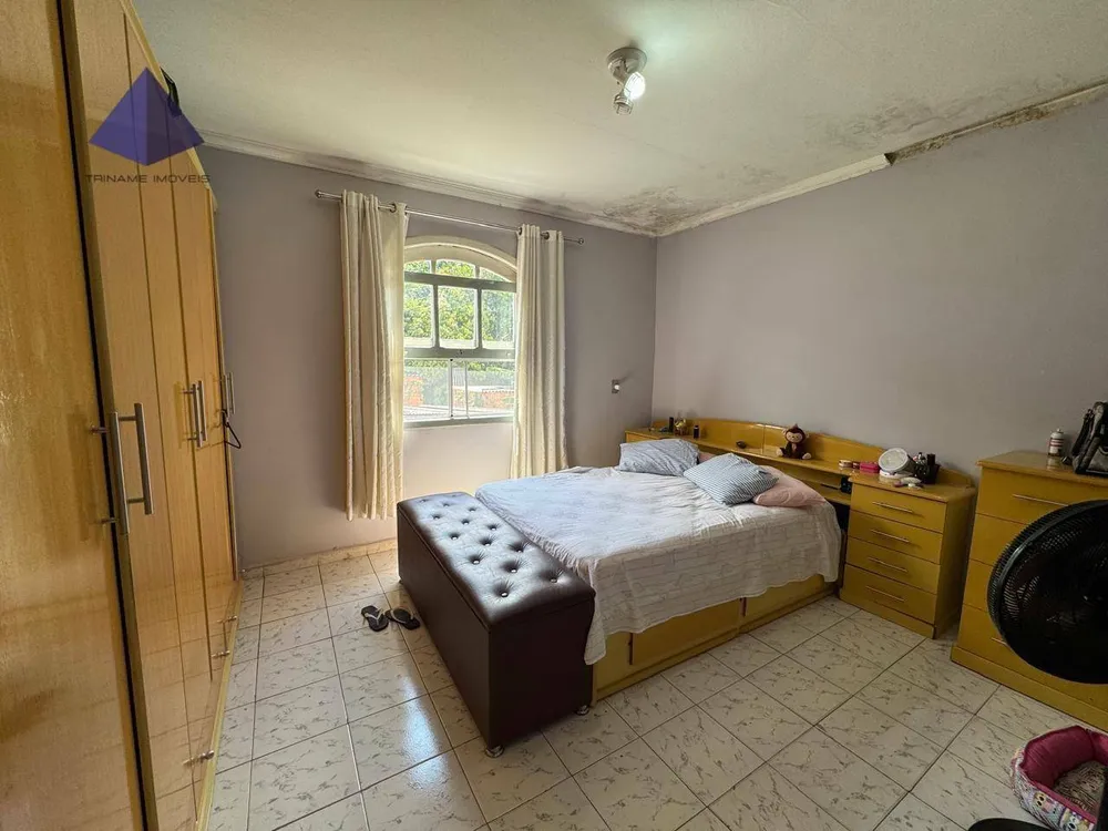 Sobrado, 8 quartos, 300 m² - Foto 3