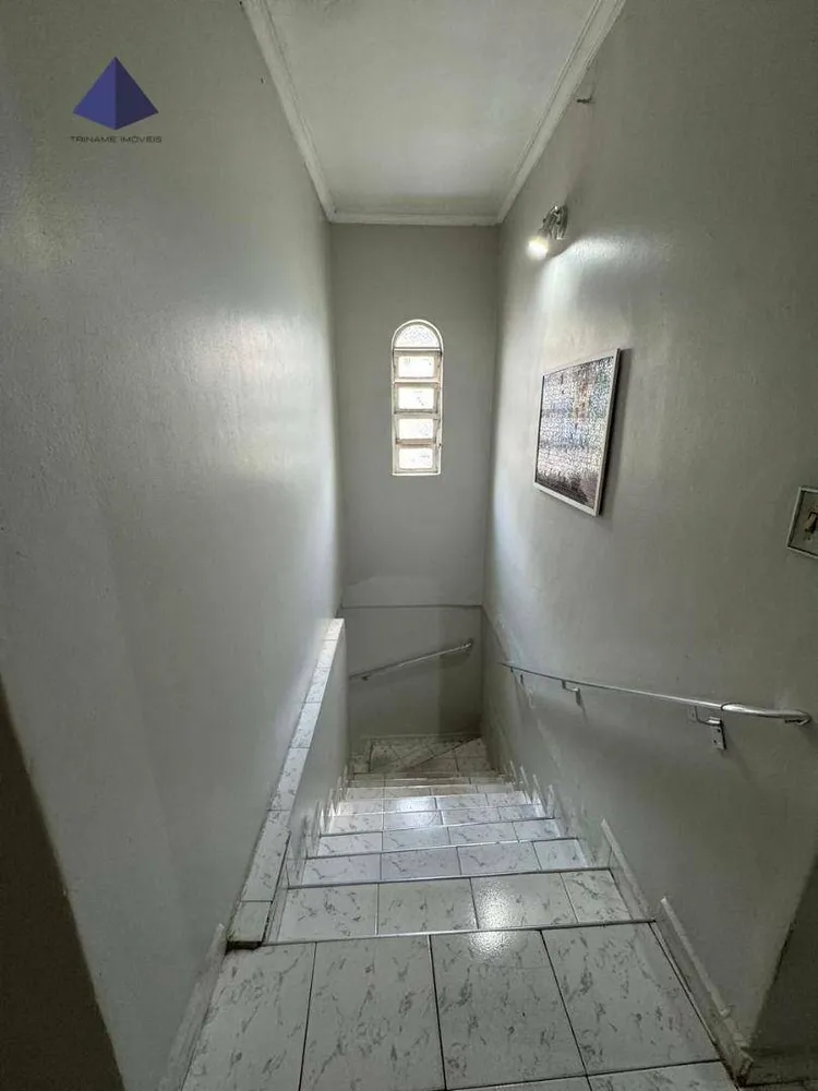 Sobrado, 8 quartos, 300 m² - Foto 4