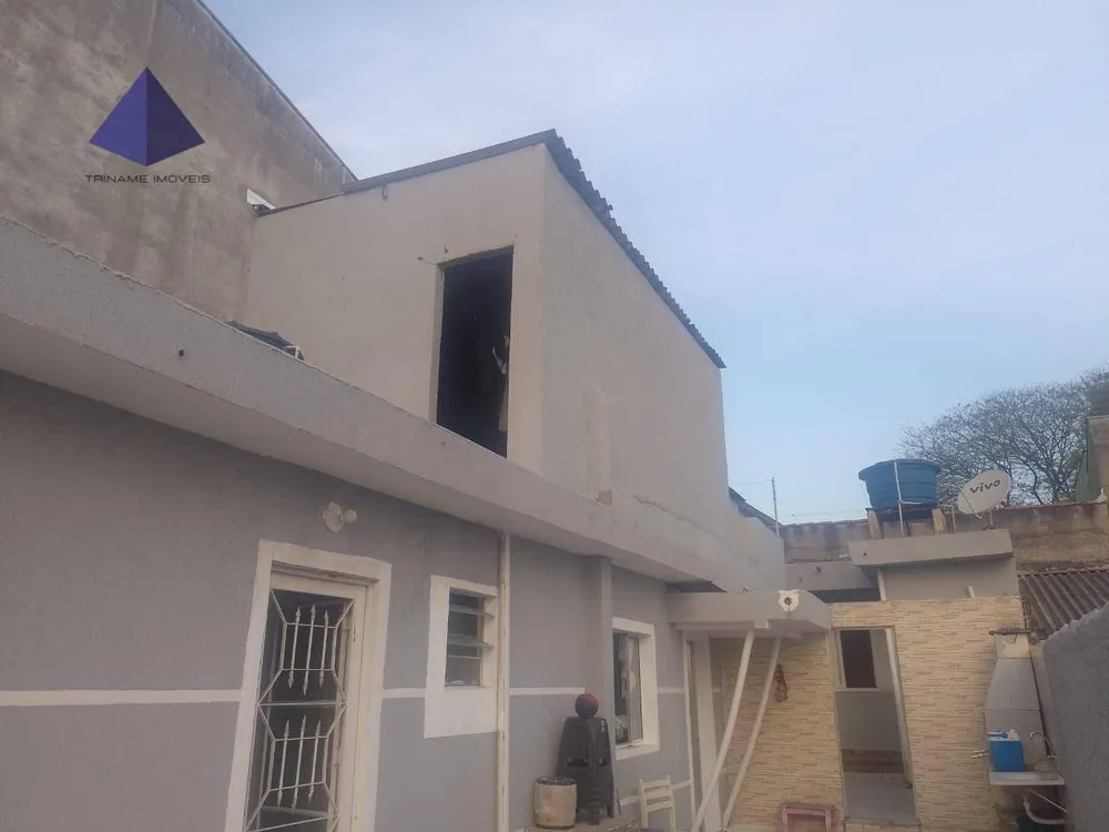 Casa, 3 quartos, 210 m² - Foto 1