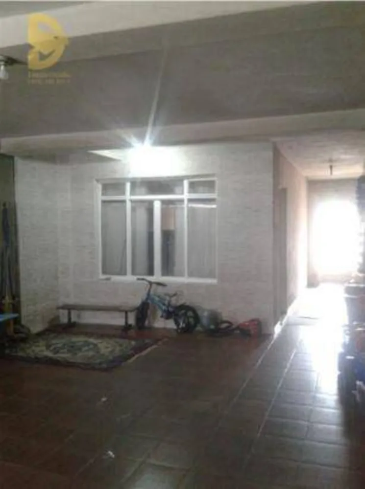 Casa, 3 quartos, 169 m² - Foto 2
