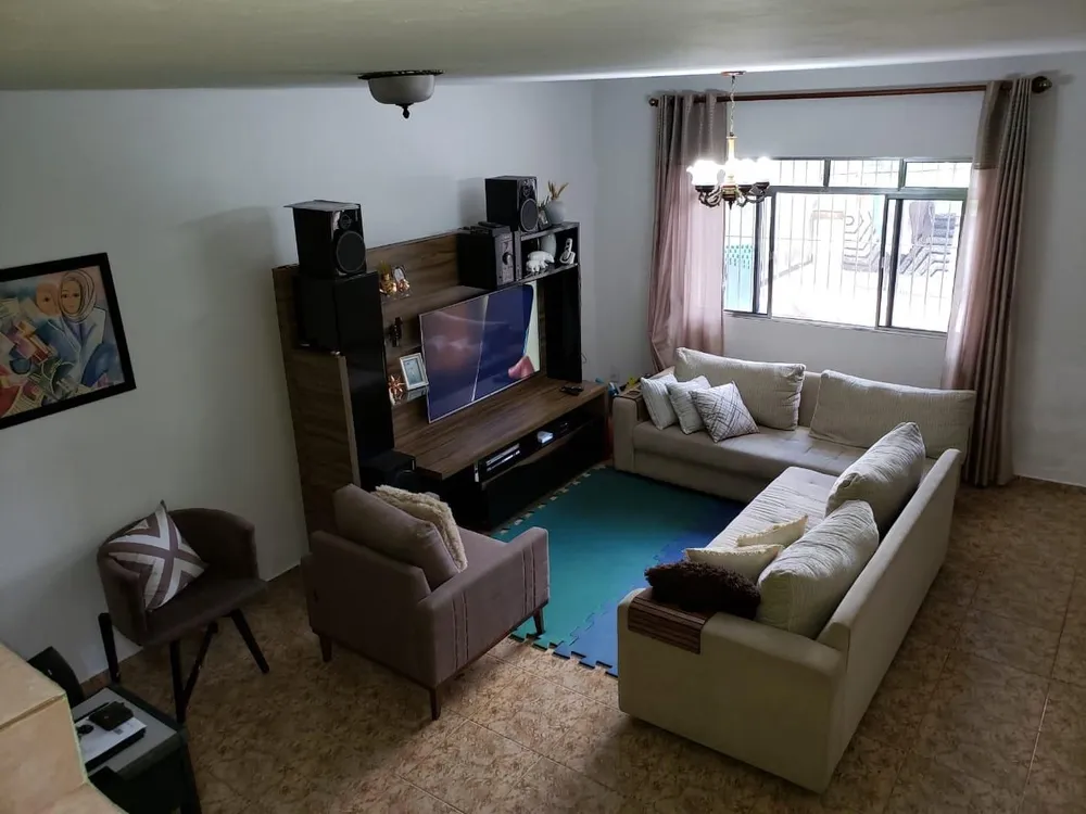 Sobrado, 4 quartos, 240 m² - Foto 1
