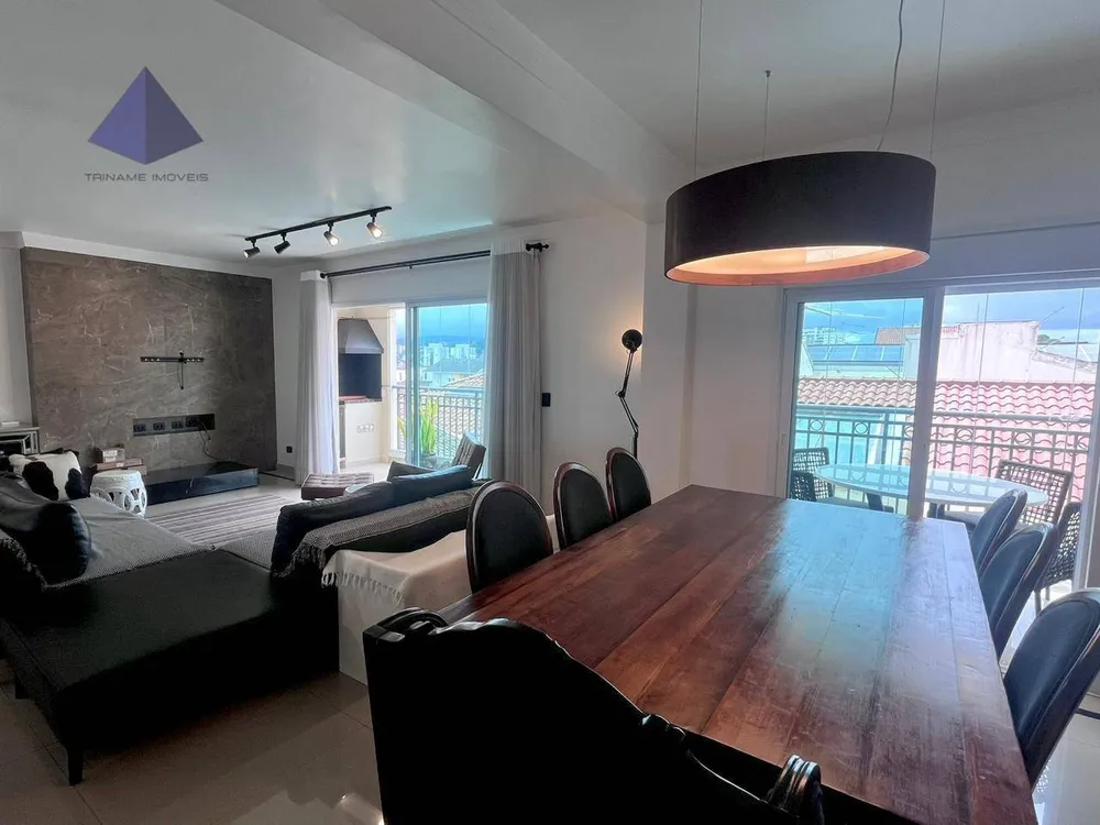 Apartamento, 3 quartos, 200 m² - Foto 1