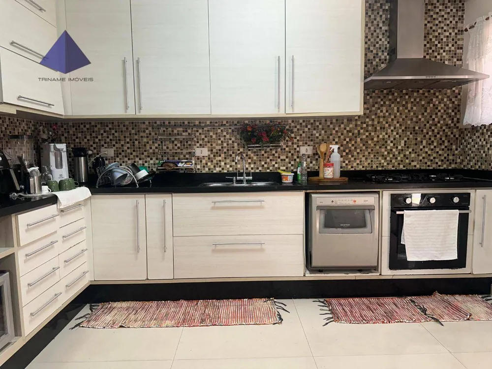 Sobrado, 3 quartos, 270 m² - Foto 5