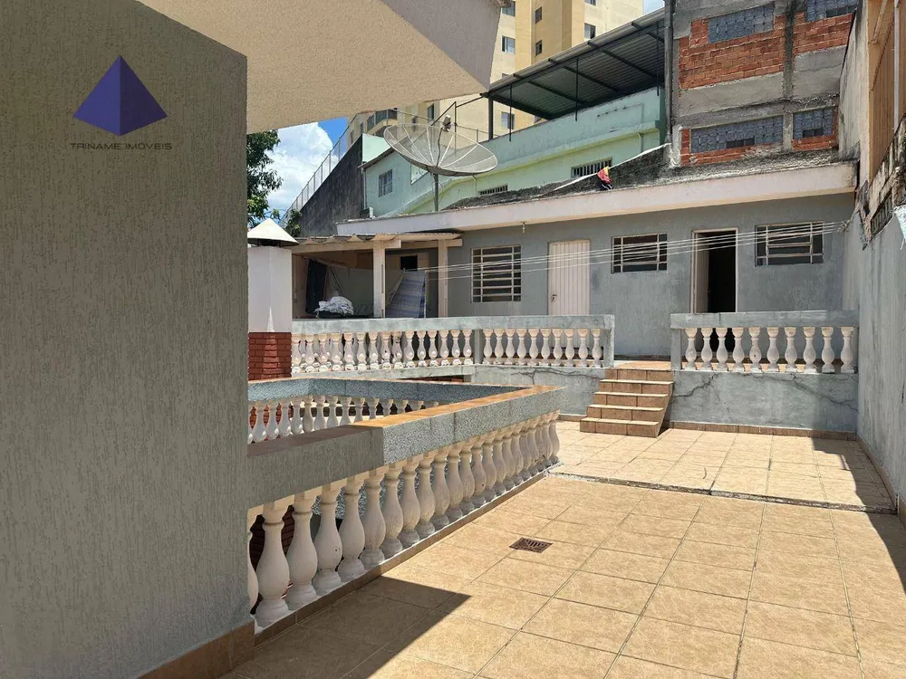 Sobrado, 3 quartos, 270 m² - Foto 2