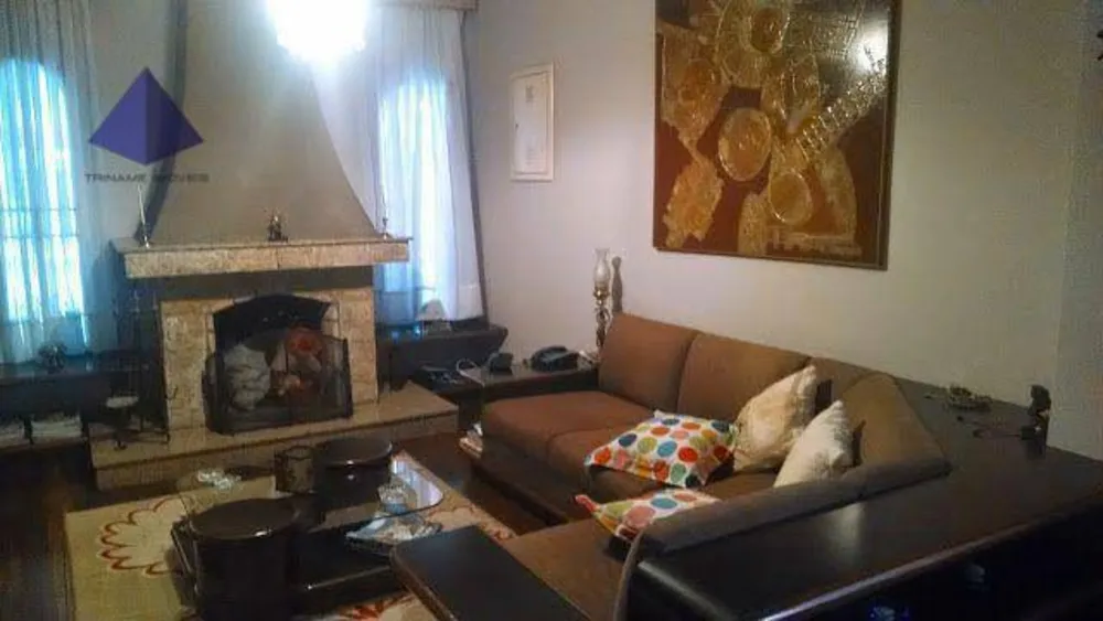Casa, 4 quartos, 325 m² - Foto 1