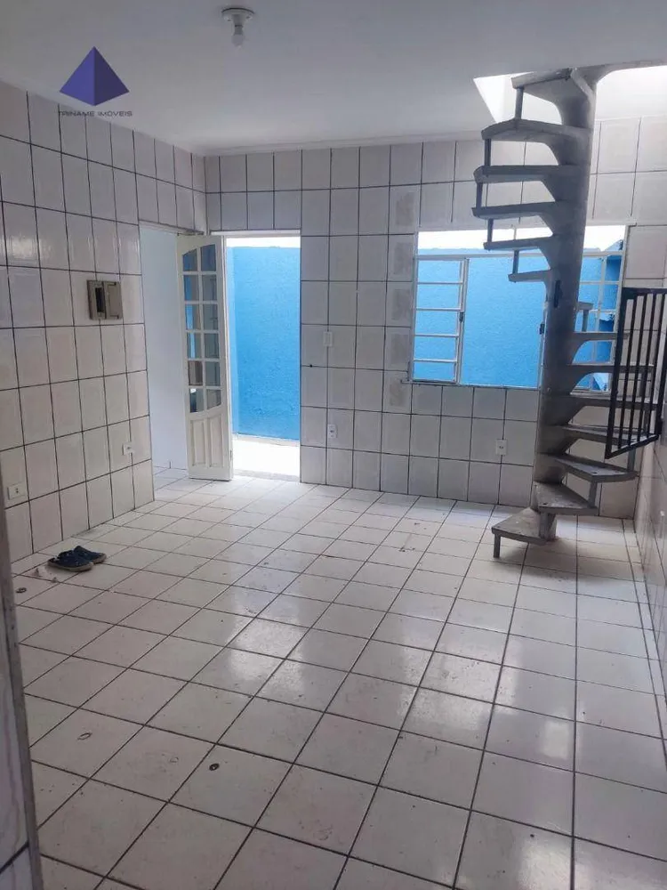 Casa, 3 quartos, 180 m² - Foto 2