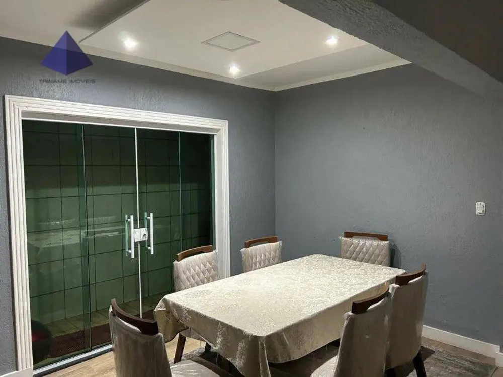 Sobrado, 3 quartos, 352 m² - Foto 1