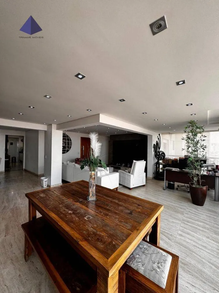 Apartamento, 4 quartos, 182 m² - Foto 2