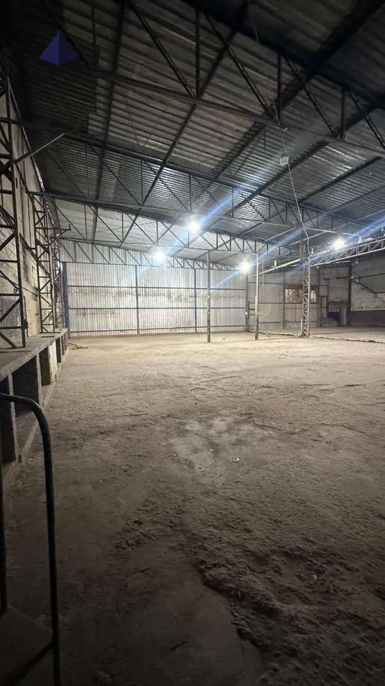 Depósito-Galpão, 1600 m² - Foto 2