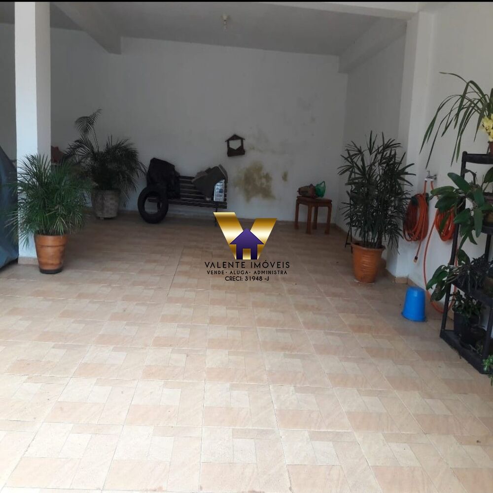 Casa à venda com 3 quartos, 264m² - Foto 9