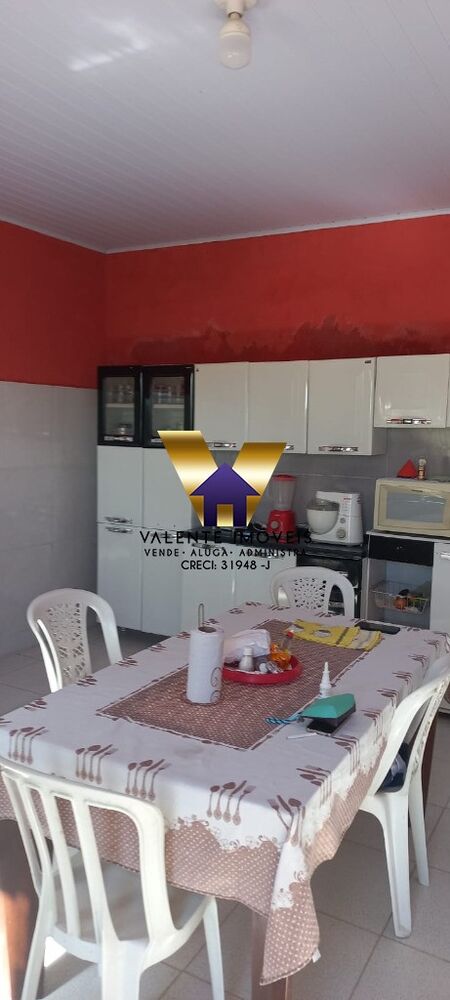 Casa à venda com 1 quarto, 277m² - Foto 1