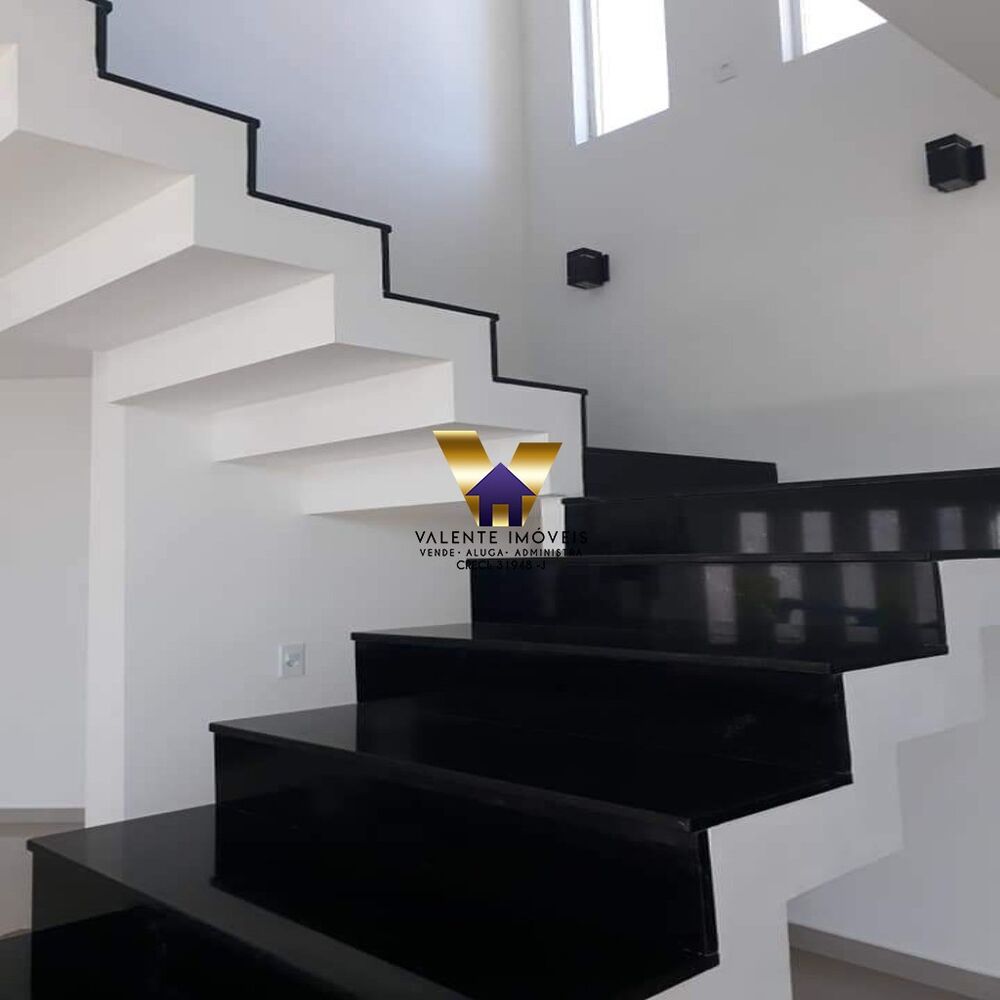 Casa à venda com 3 quartos, 288m² - Foto 5