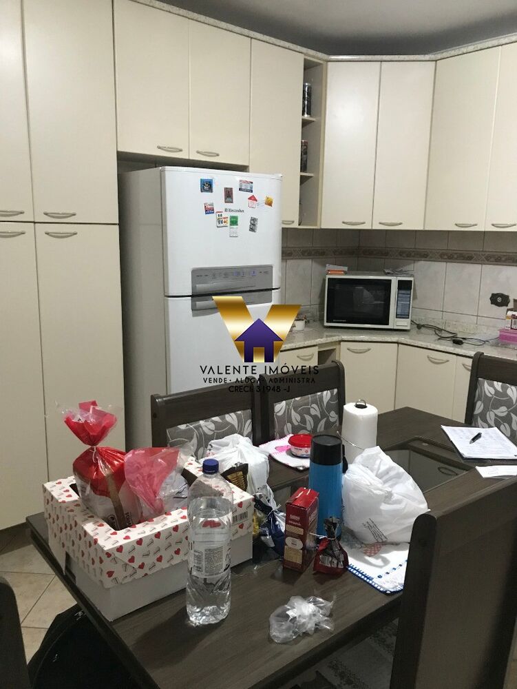 Casa, 3 quartos, 202 m² - Foto 3