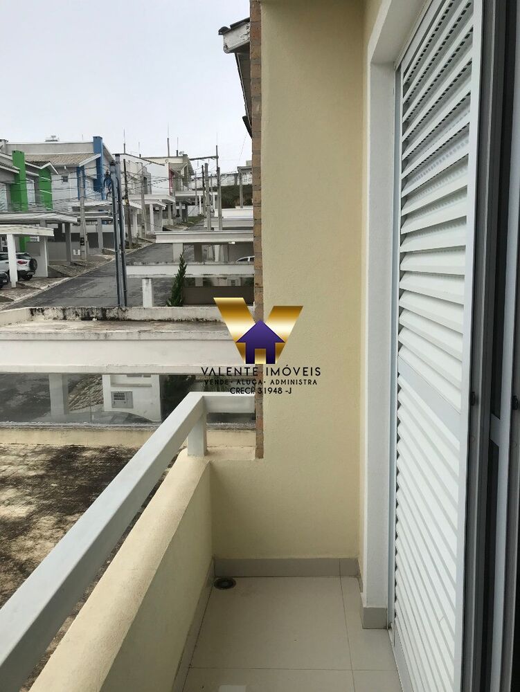Casa à venda com 3 quartos, 150m² - Foto 3