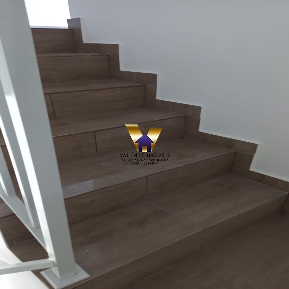 Casa à venda com 2 quartos, 90m² - Foto 12