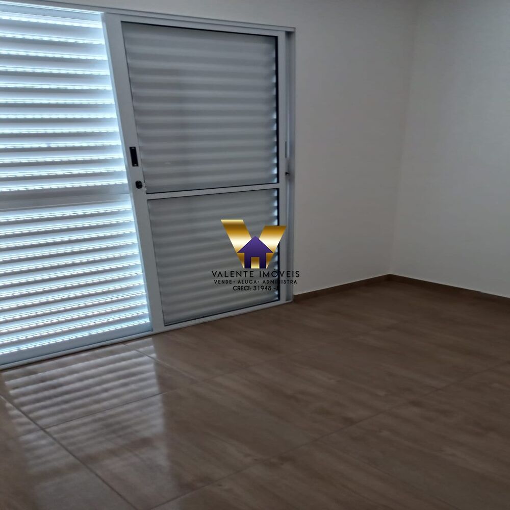 Casa à venda com 2 quartos, 90m² - Foto 30