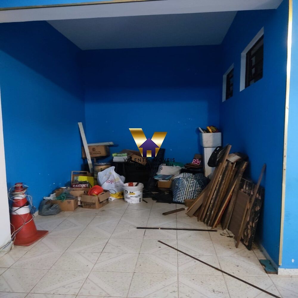 Casa à venda com 3 quartos, 300m² - Foto 10