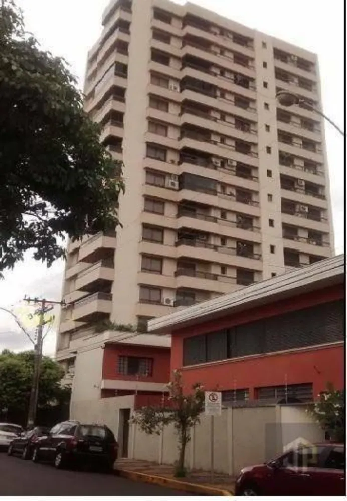 Apartamento, 3 quartos, 213 m² - Foto 1