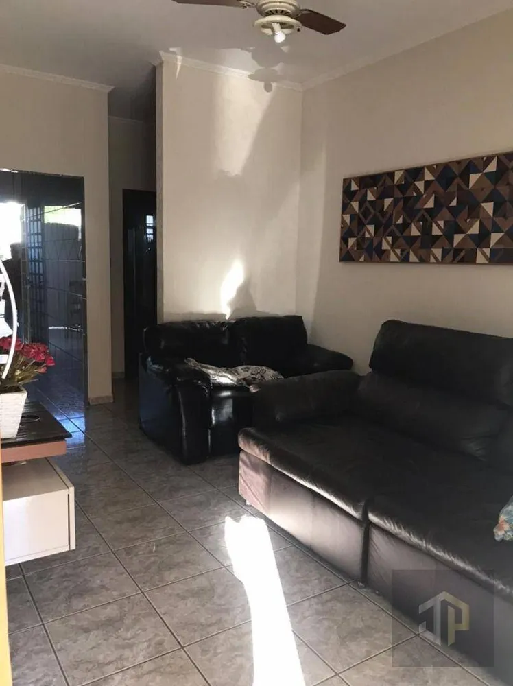 Casa, 3 quartos, 161 m² - Foto 3