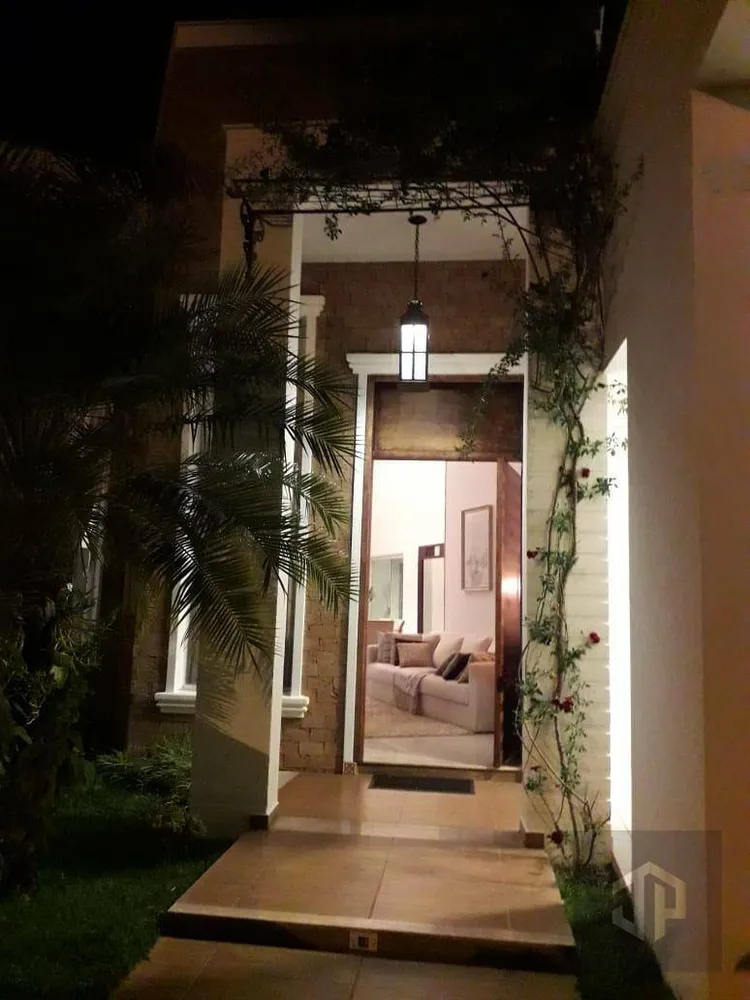 Casa, 3 quartos, 202 m² - Foto 3