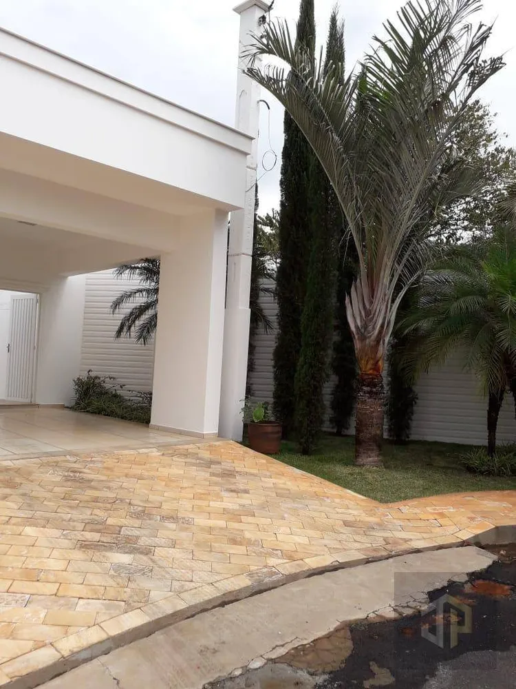 Casa, 3 quartos, 202 m² - Foto 4