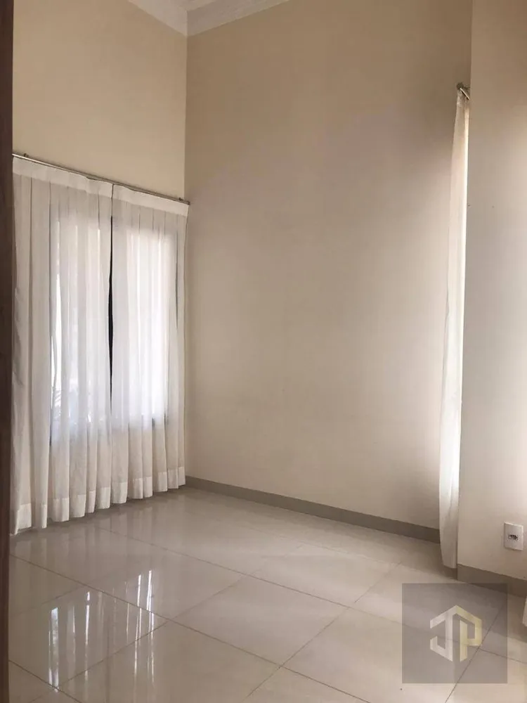 Casa, 3 quartos, 152 m² - Foto 3