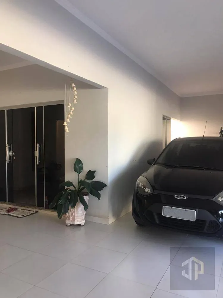 Casa, 3 quartos, 198 m² - Foto 3