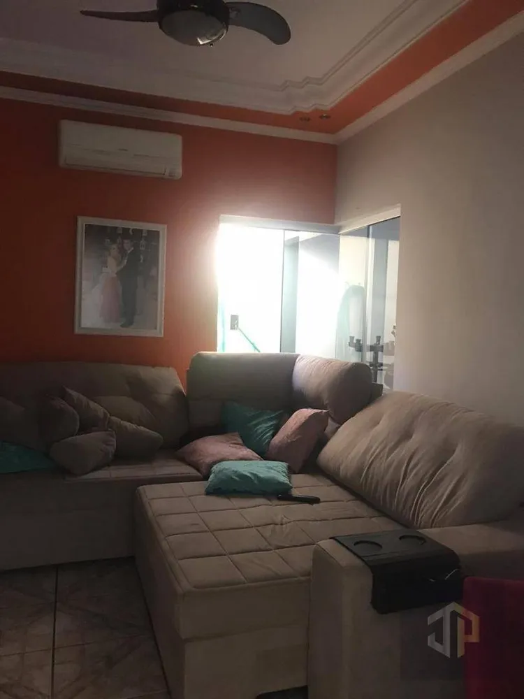 Casa, 3 quartos, 198 m² - Foto 4