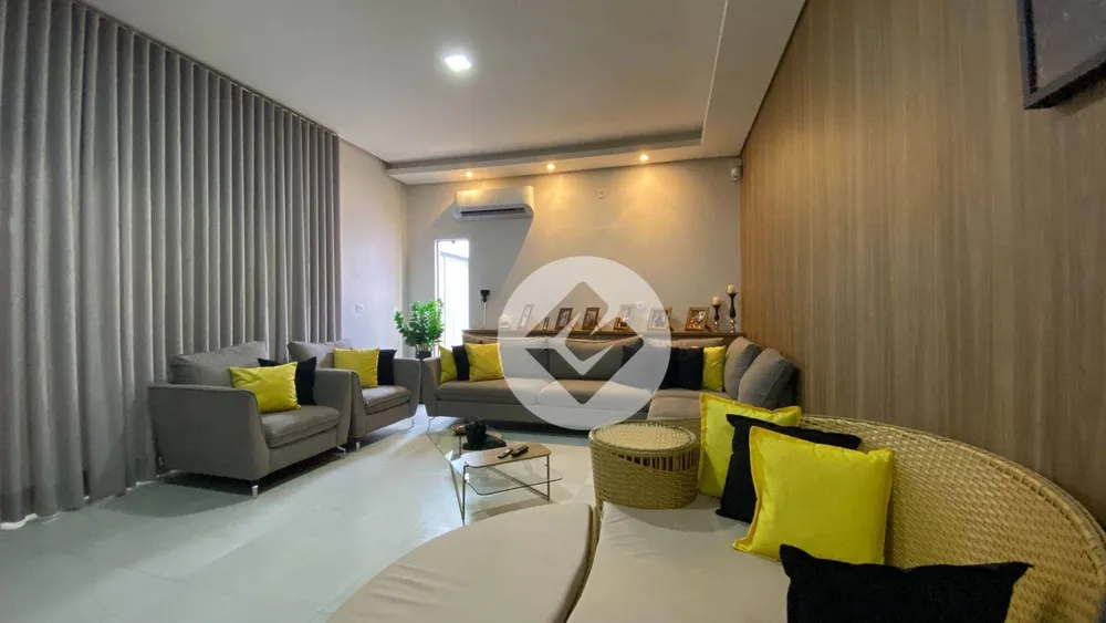 Casa, 3 quartos, 141 m² - Foto 2