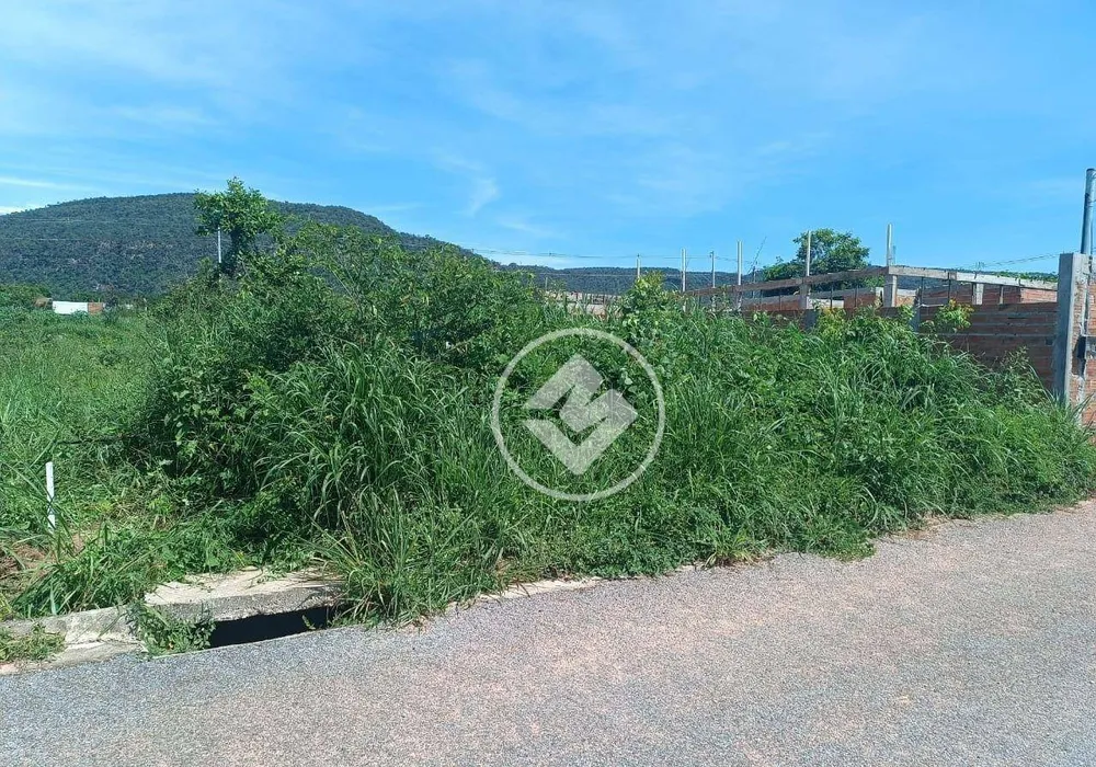 Loteamento e Condomínio, 300 m² - Foto 1